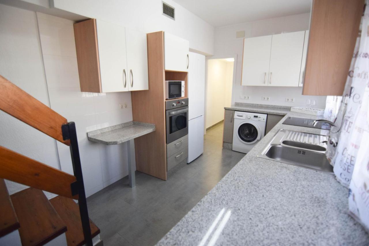 Atico Aguayos Con Parking Gratis Apartment Cordoba Luaran gambar